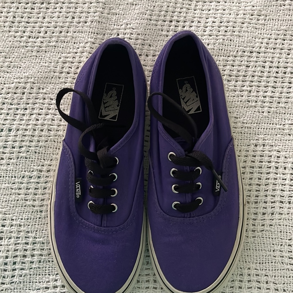 Vans Lace Up
